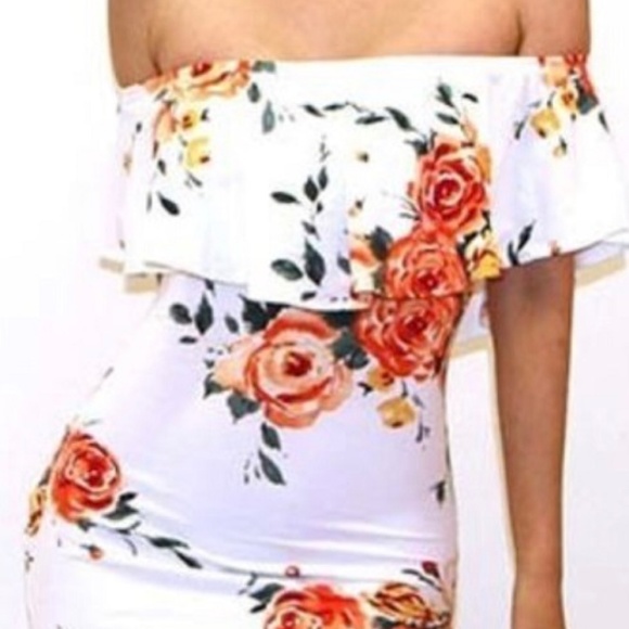 OFF SHOULDER FLORAL MIDI DRESS - Picture 3 of 7